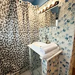 公寓 Golden Escape - Charming In Prime Location 克拉奥华